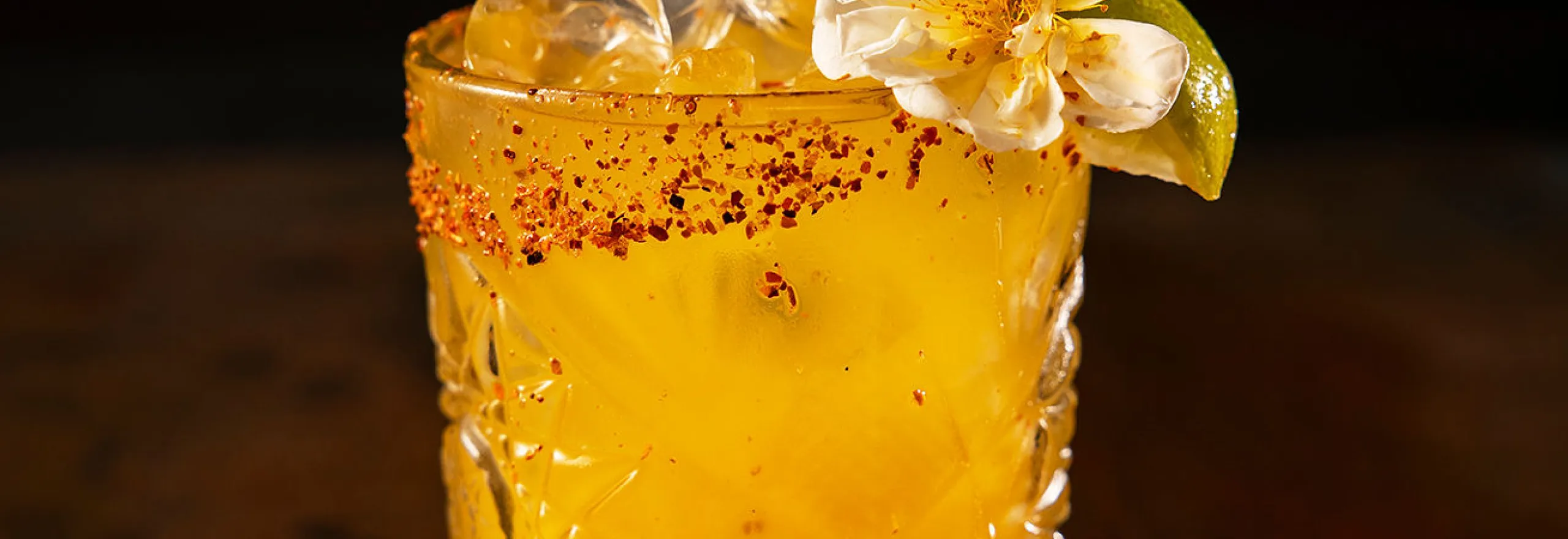 Spicy mango margarita