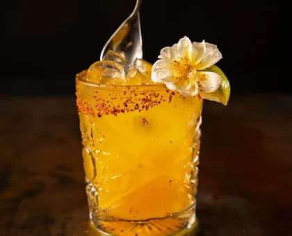 Spicy mango margarita